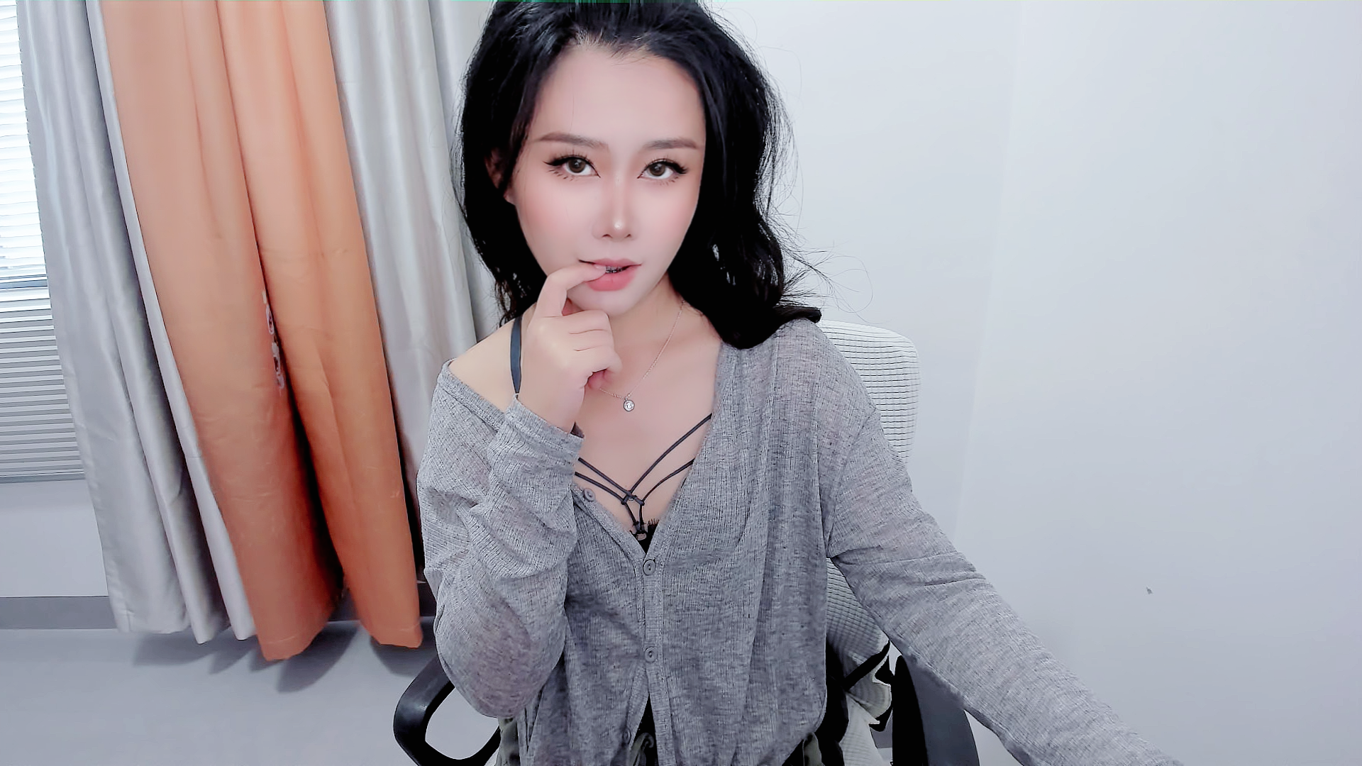 AmbermissU