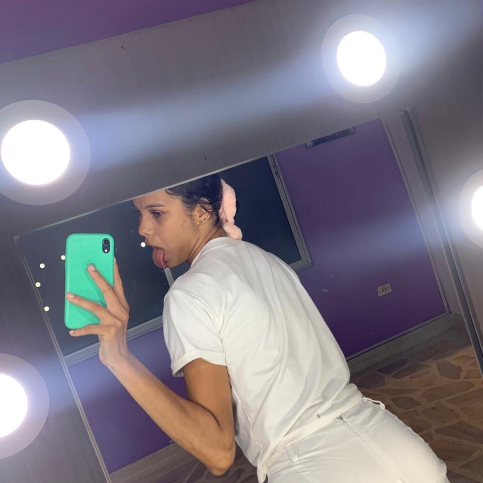 skinny_sweet19 profile