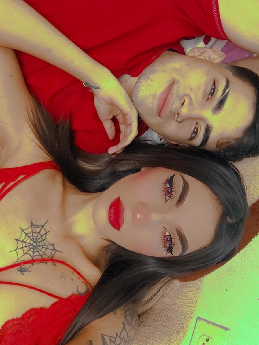 Live sex webcam photo for Ccoupletattoed #288762059