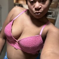 Sassylass' Offline Chat Room