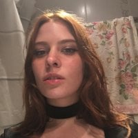 DollyPure's Offline Chat Room