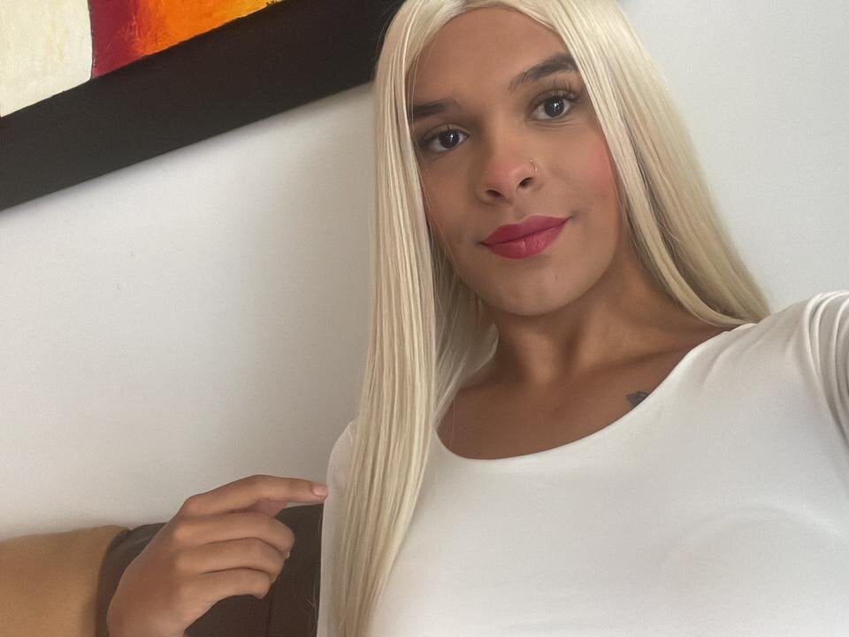 Shantal_Joness' Offline XXX Chat