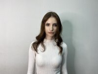 EmiIyyMoore's Offline XXX Chat