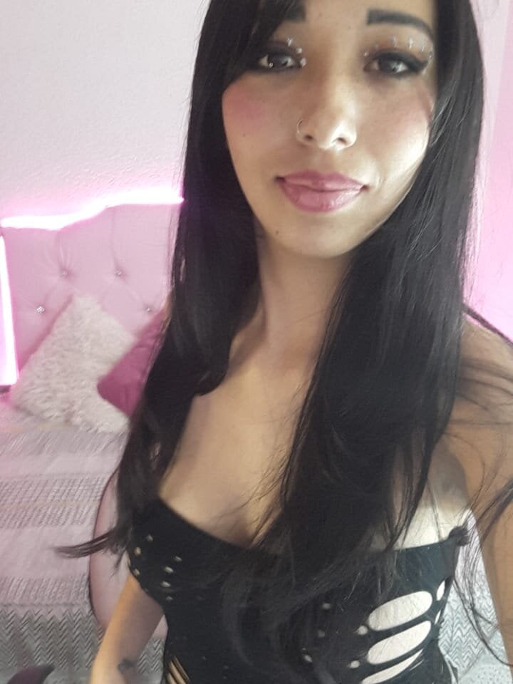 amateursex-livecam.com isabellaa_rouse_ livesex profile in latino cams