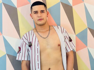juliancruz_ from stripchat