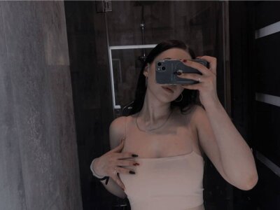 babyshygirl666 😥 live online chat
