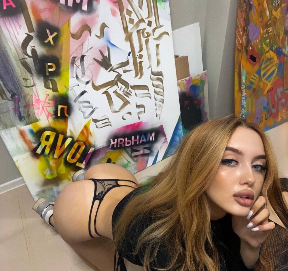 roxy_roxyss' Offline XXX Chat