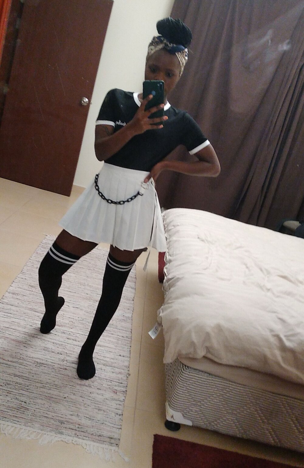 urfavlilslut 🤴 free live cam