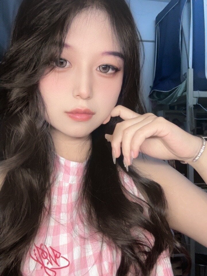 QwQ-anii3 profile