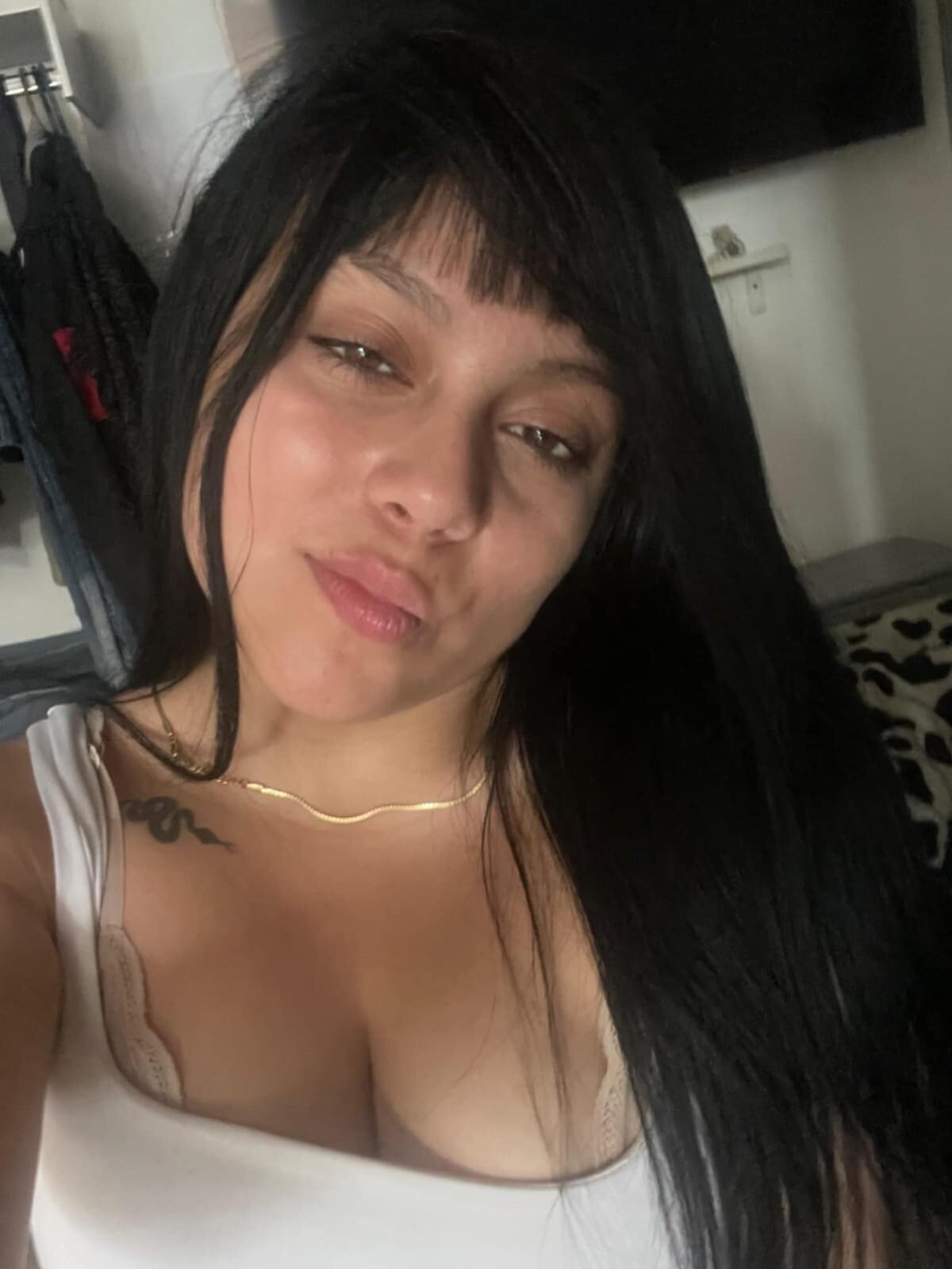 FoxyLux_