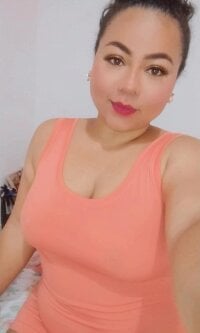 chanelldiax's Offline XXX Chat