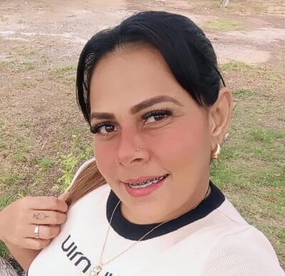 camila_rogue on StripChat