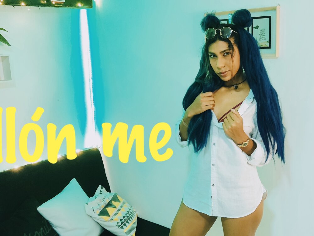 Live sex webcam photo for lowie_vega #290973633