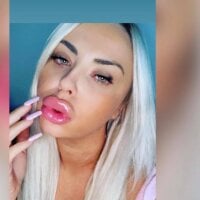 scottishhottie's Offline Chat Room