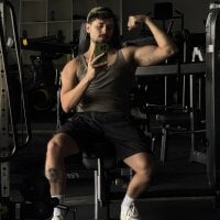 guzz_fit Adlı Modelin Canlı XXX Sohbeti