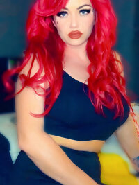 NiXXXiTriXXXi's Offline XXX Chat