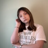 TomiVecino: онлайн-секс-чат