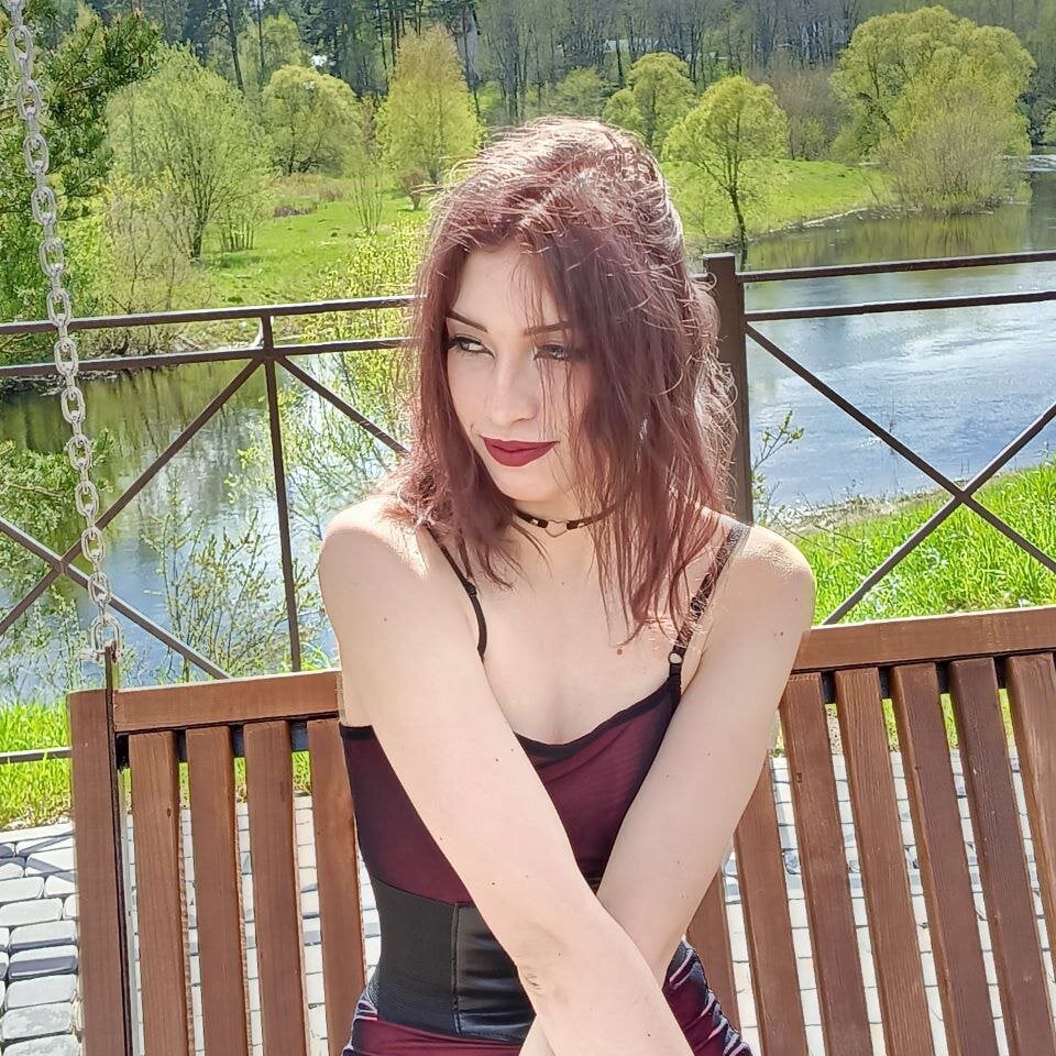 DiaHalford profile