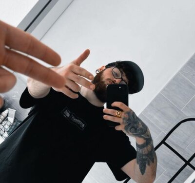 RomanPackageUK Avatar