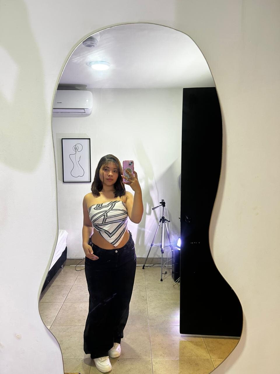 Ayla_Shine