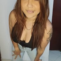 antonella_cooper's Offline Chat Room