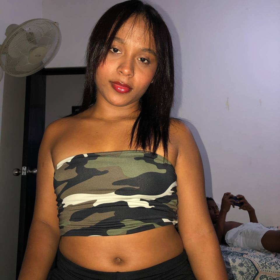 Alana_Garciia_ profile