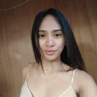Queen_yasii_88's webcam live show
