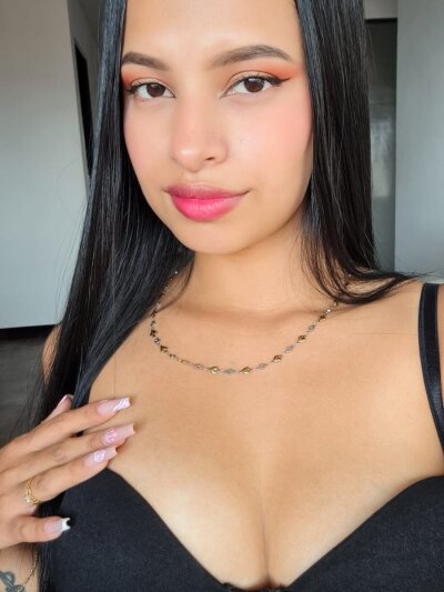 aliisagrey Avatar