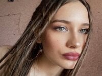 ChicaVika's Offline Chat Room