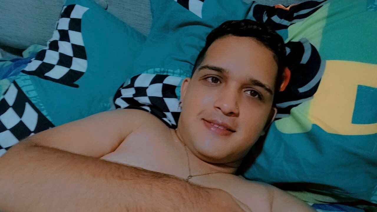 latinoshot1