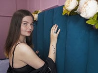 FreyaFancyOneSS' Offline XXX Chat