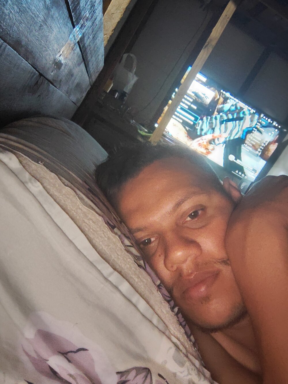 Casal_hot2025's Offline XXX Chat