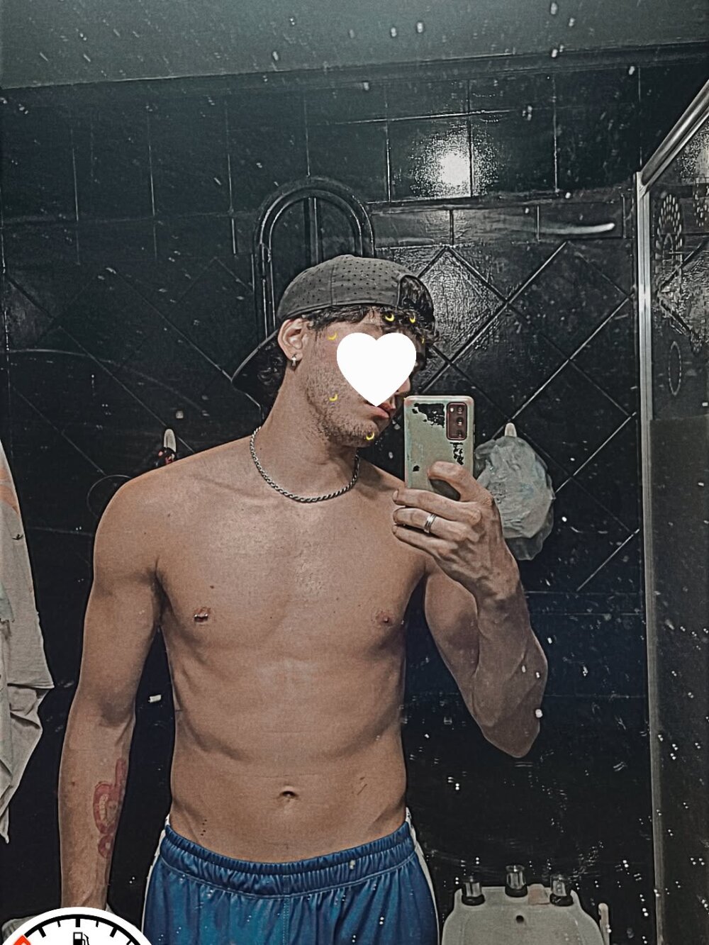 ericisla from stripchat