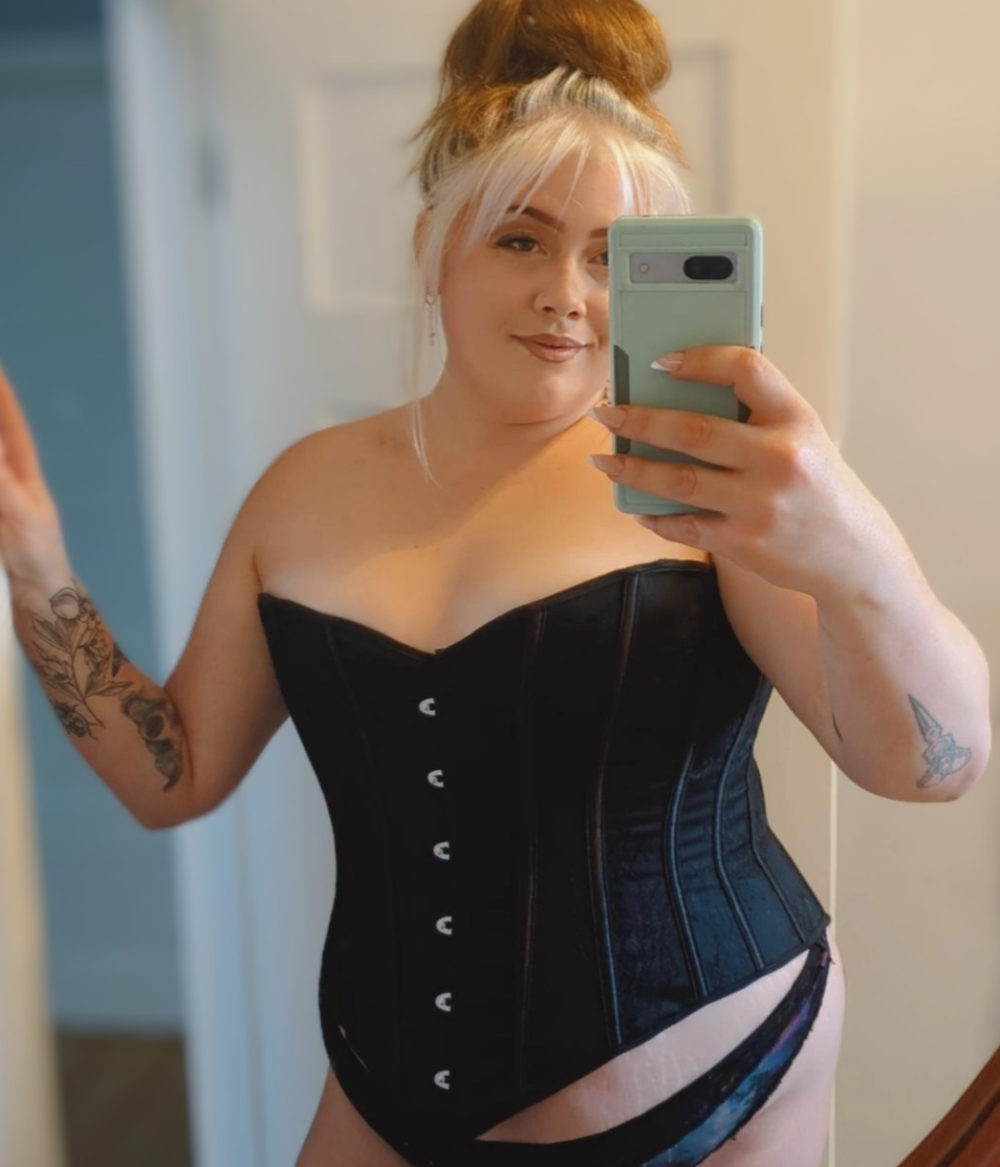 Prettymistakes420's Offline XXX Chat