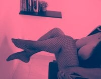 milf_melissa_'s Offline Chat Room