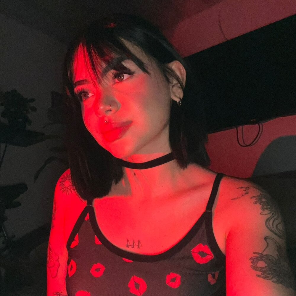 VioletEvanz profile