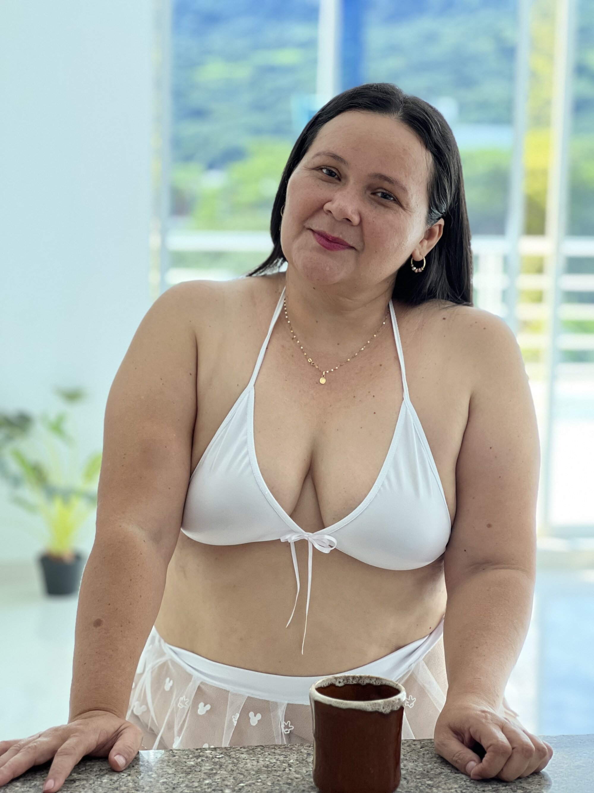 SARAAFOXX_