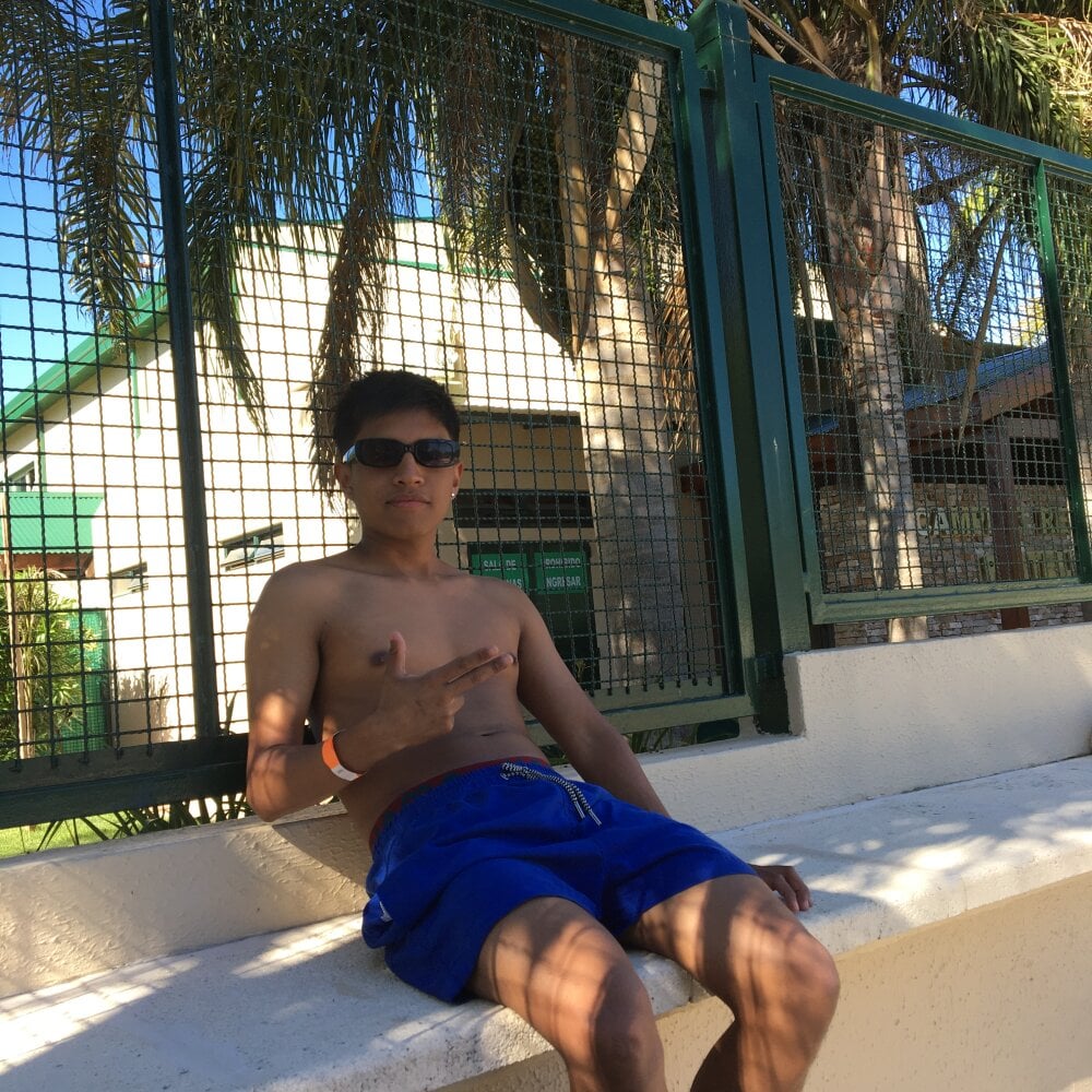 Ache2008's Offline XXX Chat