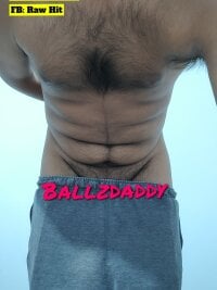 BiggDaddy143's Live Sex Cam Show