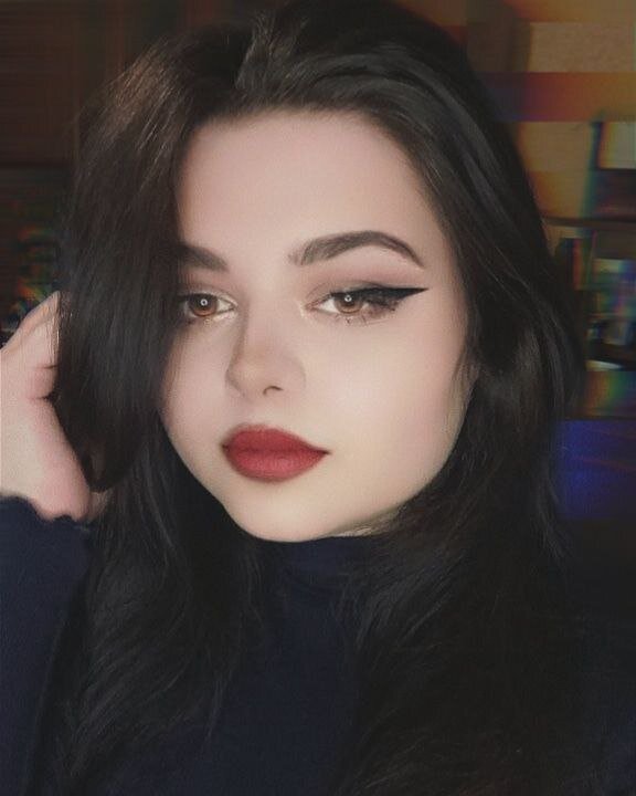 Mia_D1n