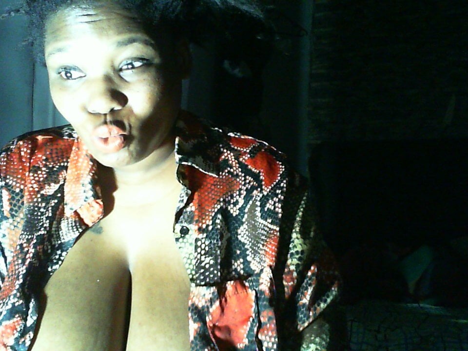 Sala de chat off-line de queenbusty