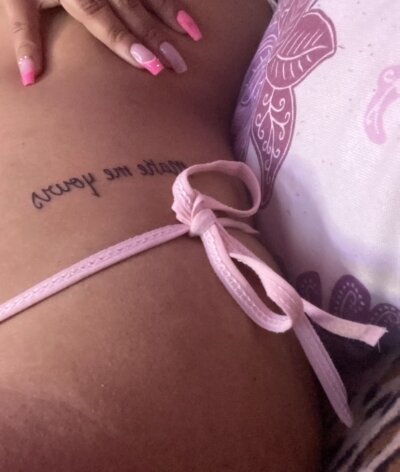 Milu_with_Panty - curvy ebony