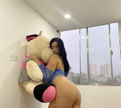 BIGFEETWOMAN99 - Stripchat Lovense Blowjob Cam2cam Girl 