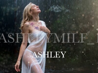 ashleymilf_1 - small tits latin