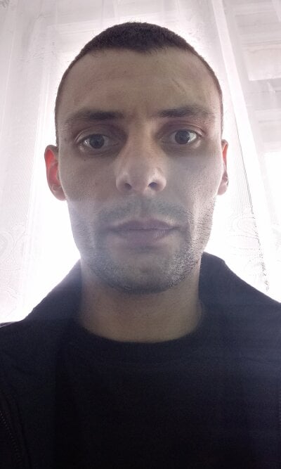 light_mannn from stripchat