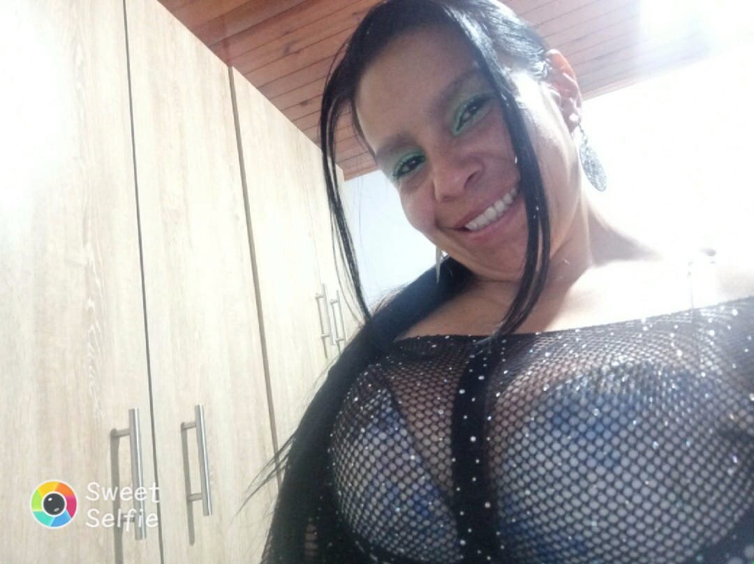 Bella_lust69
