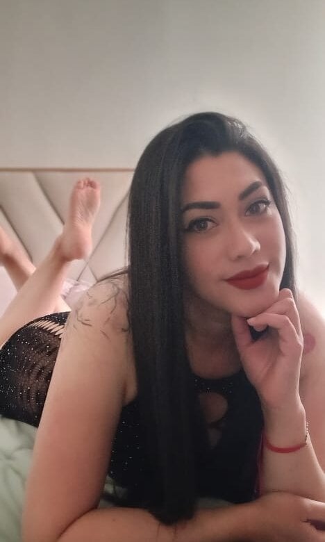 xxx-topcamgirls.com swweettnatashaa livesex profile in lesbian cams