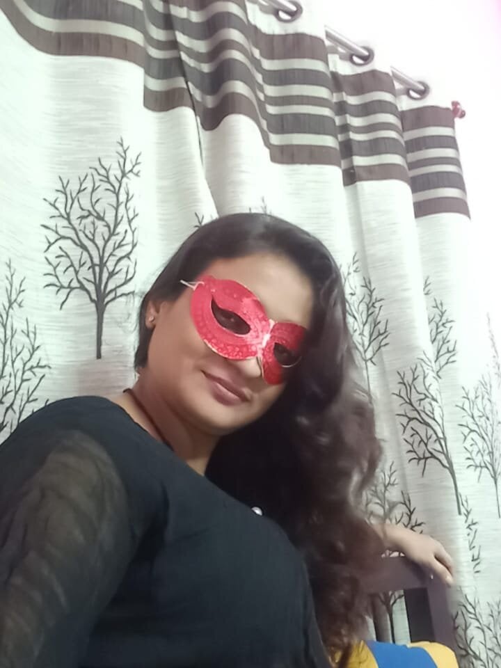 pornos.live hotty_girl25 livesex profile in in-a-parallel-universe cams