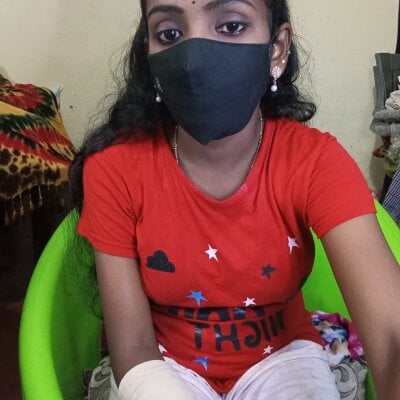 Telugu_girl_latha Female Oilshow Strip Webcam