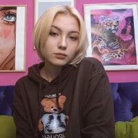 OrsolaRocco's Offline Chat Room